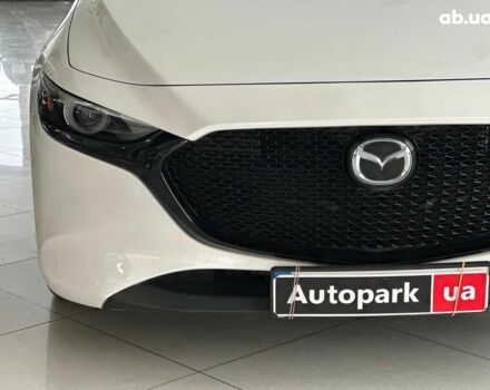Белый Мазда 3, объемом двигателя 2.5 л и пробегом 57 тыс. км за 16440 $, фото 2 на Automoto.ua