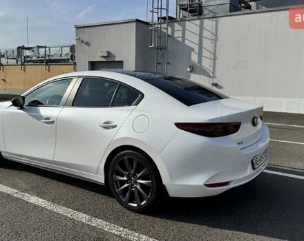 Белый Мазда 3, объемом двигателя 2.49 л и пробегом 65 тыс. км за 17999 $, фото 4 на Automoto.ua