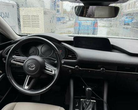 Белый Мазда 3, объемом двигателя 2.49 л и пробегом 80 тыс. км за 17500 $, фото 9 на Automoto.ua
