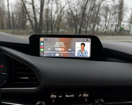 Белый Мазда 3, объемом двигателя 2.49 л и пробегом 83 тыс. км за 17500 $, фото 1 на Automoto.ua