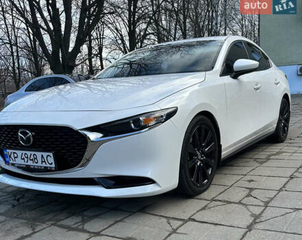 Белый Мазда 3, объемом двигателя 2.49 л и пробегом 152 тыс. км за 17800 $, фото 1 на Automoto.ua