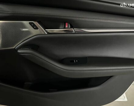 Белый Мазда 3, объемом двигателя 2.5 л и пробегом 57 тыс. км за 16440 $, фото 10 на Automoto.ua