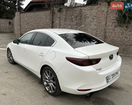 Белый Мазда 3, объемом двигателя 2.49 л и пробегом 75 тыс. км за 16000 $, фото 1 на Automoto.ua