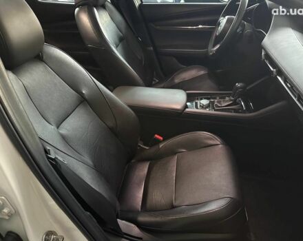 Белый Мазда 3, объемом двигателя 2.5 л и пробегом 57 тыс. км за 16440 $, фото 9 на Automoto.ua