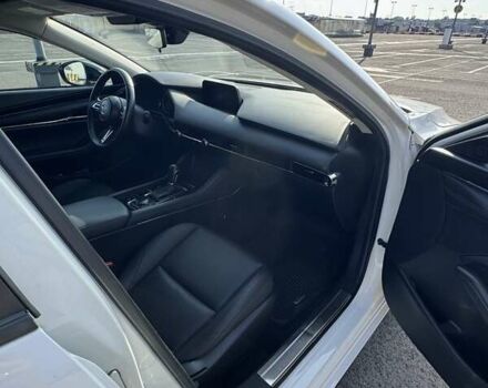 Белый Мазда 3, объемом двигателя 2.49 л и пробегом 65 тыс. км за 17999 $, фото 16 на Automoto.ua