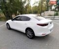 Белый Мазда 3, объемом двигателя 2.5 л и пробегом 180 тыс. км за 12500 $, фото 1 на Automoto.ua