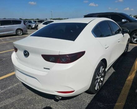 Белый Мазда 3, объемом двигателя 0 л и пробегом 39 тыс. км за 13500 $, фото 4 на Automoto.ua