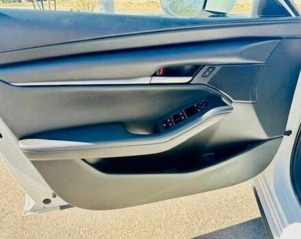 Белый Мазда 3, объемом двигателя 2.5 л и пробегом 29 тыс. км за 4000 $, фото 8 на Automoto.ua