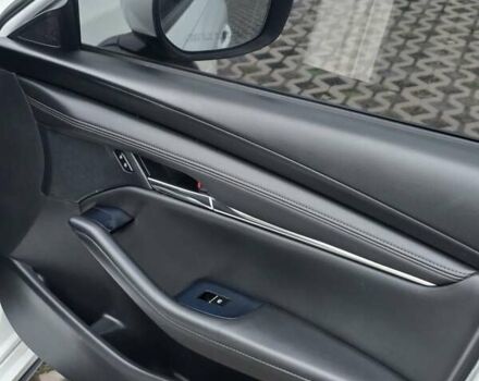 Белый Мазда 3, объемом двигателя 2.49 л и пробегом 140 тыс. км за 14950 $, фото 2 на Automoto.ua