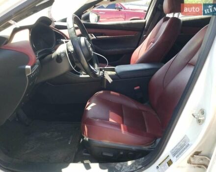 Білий Мазда 3, об'ємом двигуна 2.49 л та пробігом 22 тис. км за 2900 $, фото 6 на Automoto.ua