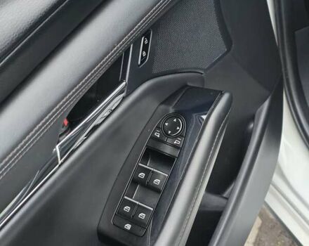 Белый Мазда 3, объемом двигателя 2.49 л и пробегом 140 тыс. км за 14950 $, фото 37 на Automoto.ua