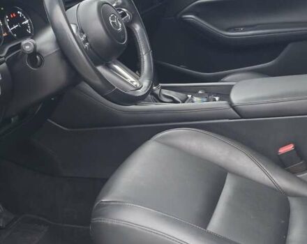 Белый Мазда 3, объемом двигателя 2.49 л и пробегом 140 тыс. км за 14950 $, фото 1 на Automoto.ua