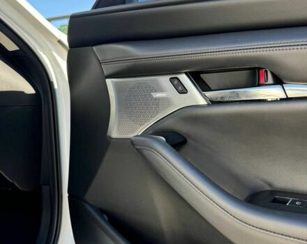 Белый Мазда 3, объемом двигателя 2.5 л и пробегом 97 тыс. км за 17499 $, фото 6 на Automoto.ua