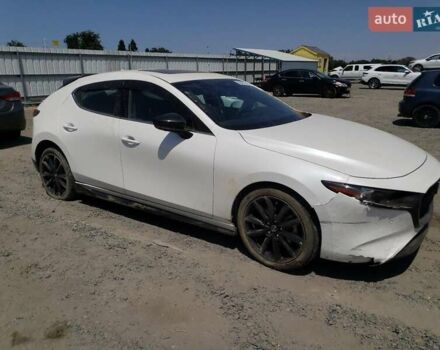 Білий Мазда 3, об'ємом двигуна 2.49 л та пробігом 22 тис. км за 2900 $, фото 3 на Automoto.ua