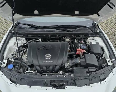 Белый Мазда 3, объемом двигателя 2.49 л и пробегом 140 тыс. км за 14950 $, фото 51 на Automoto.ua