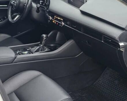 Белый Мазда 3, объемом двигателя 2.49 л и пробегом 140 тыс. км за 14950 $, фото 3 на Automoto.ua