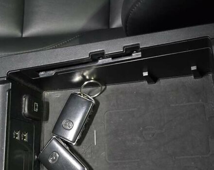 Белый Мазда 3, объемом двигателя 2.49 л и пробегом 140 тыс. км за 14950 $, фото 48 на Automoto.ua