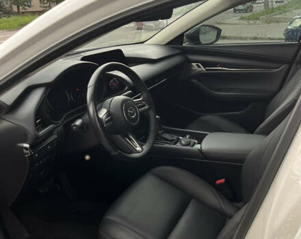 Білий Мазда 3, об'ємом двигуна 2.49 л та пробігом 24 тис. км за 22500 $, фото 22 на Automoto.ua