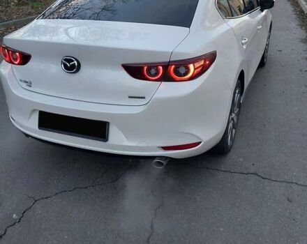 Белый Мазда 3, объемом двигателя 2.49 л и пробегом 18 тыс. км за 17800 $, фото 2 на Automoto.ua