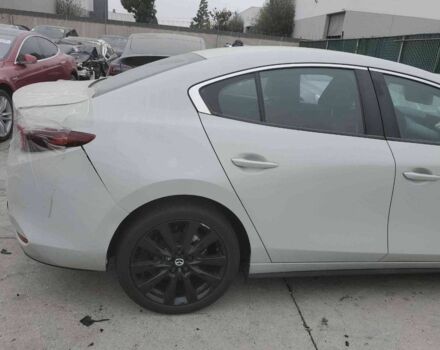 Белый Мазда 3, объемом двигателя 2.5 л и пробегом 6 тыс. км за 15000 $, фото 3 на Automoto.ua