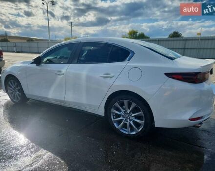 Білий Мазда 3, об'ємом двигуна 2.5 л та пробігом 5 тис. км за 4000 $, фото 1 на Automoto.ua