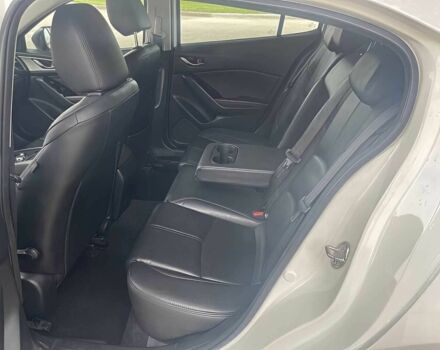 Білий Мазда 3, об'ємом двигуна 2.5 л та пробігом 43 тис. км за 6000 $, фото 13 на Automoto.ua