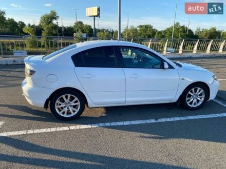 Білий Мазда 3, об'ємом двигуна 1.6 л та пробігом 251 тис. км за 4500 $, фото 1 на Automoto.ua