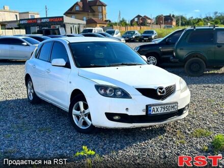 Білий Мазда 3, об'ємом двигуна 1.6 л та пробігом 300 тис. км за 2500 $, фото 1 на Automoto.ua