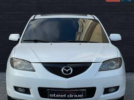 Белый Мазда 3, объемом двигателя 1.6 л и пробегом 216 тыс. км за 5499 $, фото 1 на Automoto.ua