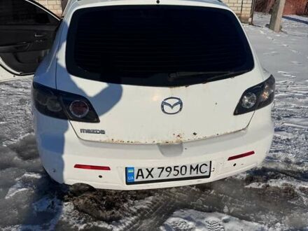 Білий Мазда 3, об'ємом двигуна 1.56 л та пробігом 300 тис. км за 3700 $, фото 1 на Automoto.ua