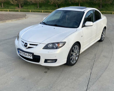 Белый Мазда 3, объемом двигателя 2 л и пробегом 140 тыс. км за 7500 $, фото 1 на Automoto.ua
