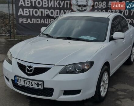 Білий Мазда 3, об'ємом двигуна 1.6 л та пробігом 200 тис. км за 5800 $, фото 1 на Automoto.ua