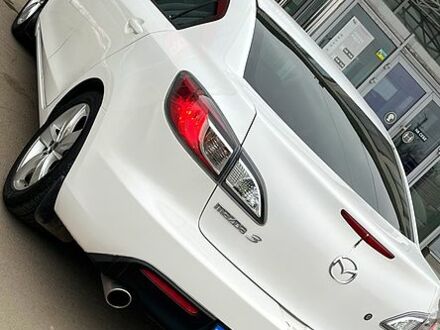 Білий Мазда 3, об'ємом двигуна 2 л та пробігом 0 тис. км за 9300 $, фото 1 на Automoto.ua