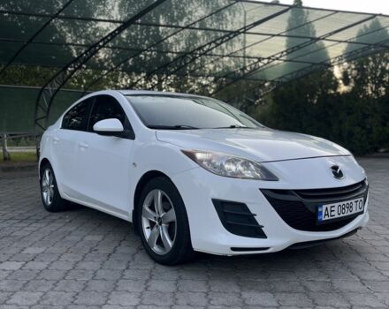 Білий Мазда 3, об'ємом двигуна 2 л та пробігом 190 тис. км за 7700 $, фото 1 на Automoto.ua