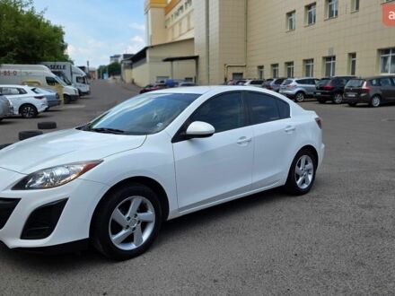 Білий Мазда 3, об'ємом двигуна 2 л та пробігом 200 тис. км за 7800 $, фото 1 на Automoto.ua