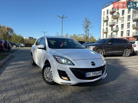 Білий Мазда 3, об'ємом двигуна 1.6 л та пробігом 140 тис. км за 7999 $, фото 1 на Automoto.ua