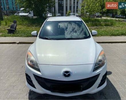 Білий Мазда 3, об'ємом двигуна 1.6 л та пробігом 196 тис. км за 6450 $, фото 1 на Automoto.ua