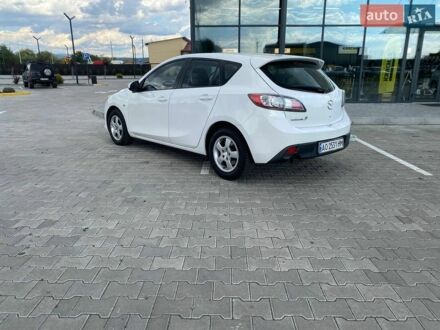Білий Мазда 3, об'ємом двигуна 1.6 л та пробігом 213 тис. км за 5900 $, фото 1 на Automoto.ua