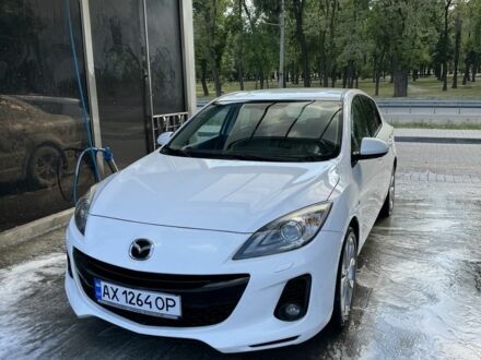 Білий Мазда 3, об'ємом двигуна 2.2 л та пробігом 203 тис. км за 9500 $, фото 1 на Automoto.ua