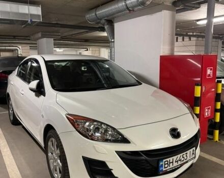 Белый Мазда 3, объемом двигателя 1.6 л и пробегом 40 тыс. км за 9800 $, фото 1 на Automoto.ua