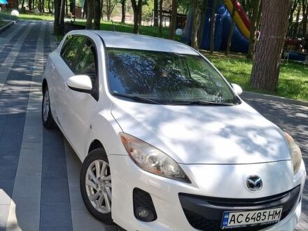Білий Мазда 3, об'ємом двигуна 1.6 л та пробігом 143 тис. км за 7777 $, фото 1 на Automoto.ua
