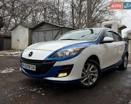 Білий Мазда 3, об'ємом двигуна 1.6 л та пробігом 151 тис. км за 6850 $, фото 1 на Automoto.ua