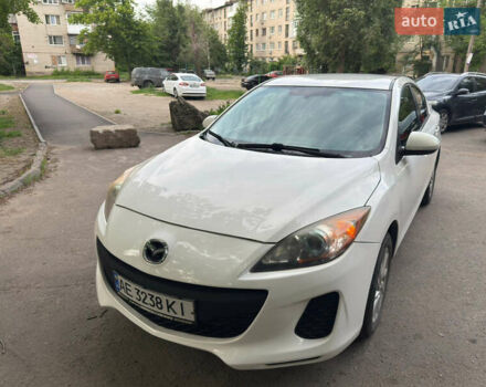 Белый Мазда 3, объемом двигателя 2 л и пробегом 182 тыс. км за 8300 $, фото 1 на Automoto.ua