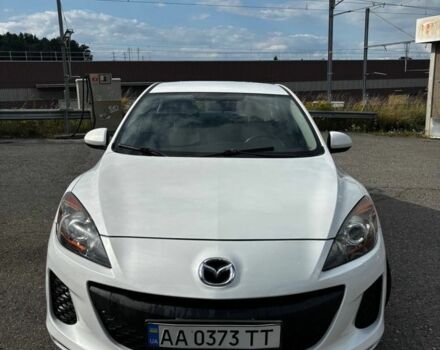 Білий Мазда 3, об'ємом двигуна 2 л та пробігом 173 тис. км за 8800 $, фото 1 на Automoto.ua