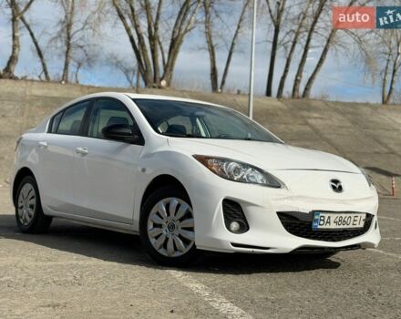 Белый Мазда 3, объемом двигателя 2 л и пробегом 194 тыс. км за 6950 $, фото 1 на Automoto.ua