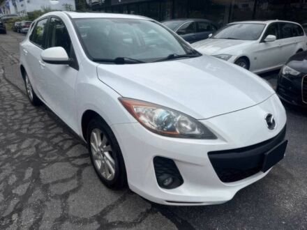 Білий Мазда 3, об'ємом двигуна 2 л та пробігом 86 тис. км за 15000 $, фото 1 на Automoto.ua