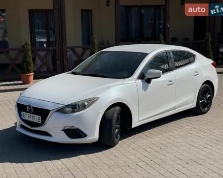 Белый Мазда 3, объемом двигателя 2 л и пробегом 220 тыс. км за 9700 $, фото 1 на Automoto.ua