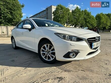 Белый Мазда 3, объемом двигателя 1.5 л и пробегом 67 тыс. км за 8500 $, фото 1 на Automoto.ua