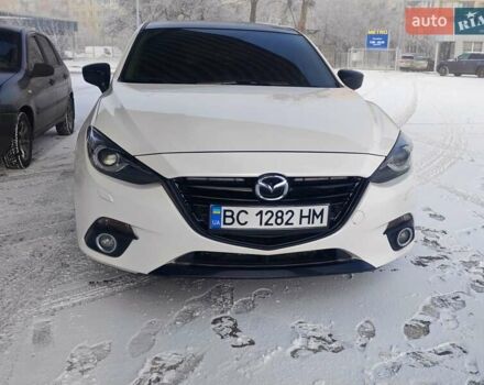 Белый Мазда 3, объемом двигателя 1.5 л и пробегом 151 тыс. км за 11500 $, фото 1 на Automoto.ua