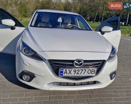 Белый Мазда 3, объемом двигателя 1.5 л и пробегом 115 тыс. км за 12199 $, фото 1 на Automoto.ua